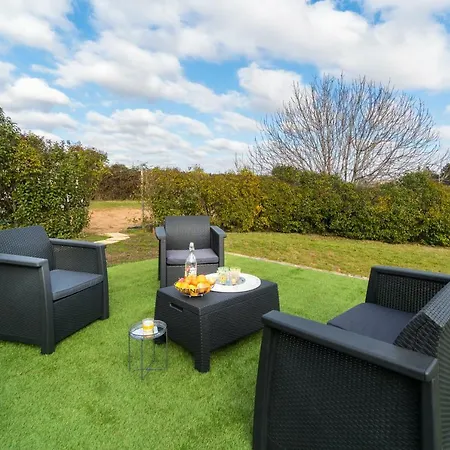 Hébergement de vacances Figues Et Caraïbes *